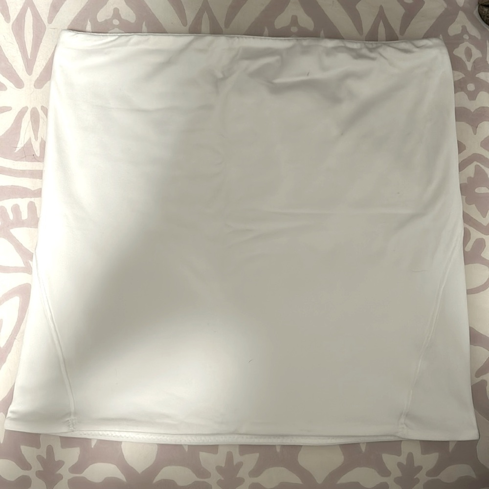 Lululemon Wundermost Ultra-Soft Nulu Tube Top